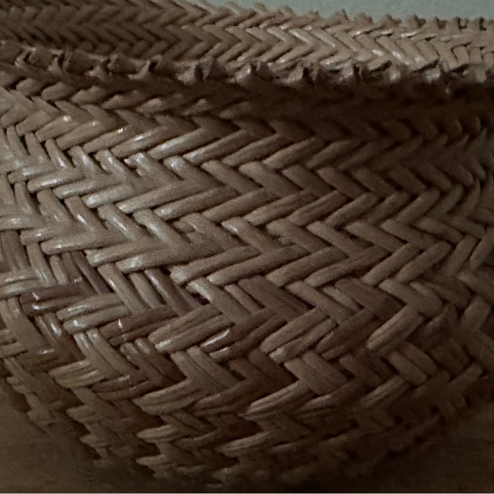 Vintage Tarahumara basket. 4 1/2” wide x 3 1/2” deep. Beautiful artistry. - Picture 7 of 7